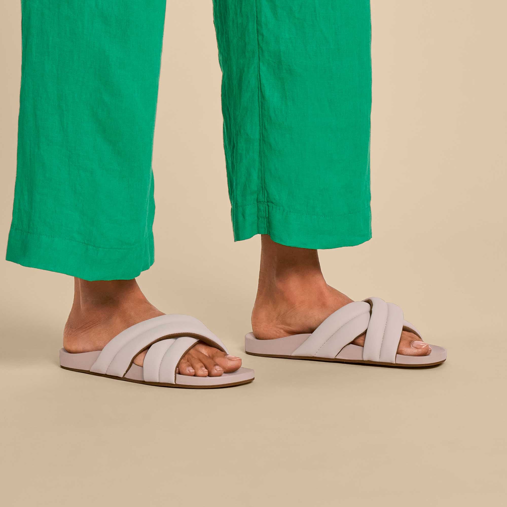 Hila - Cloudy - Image 4