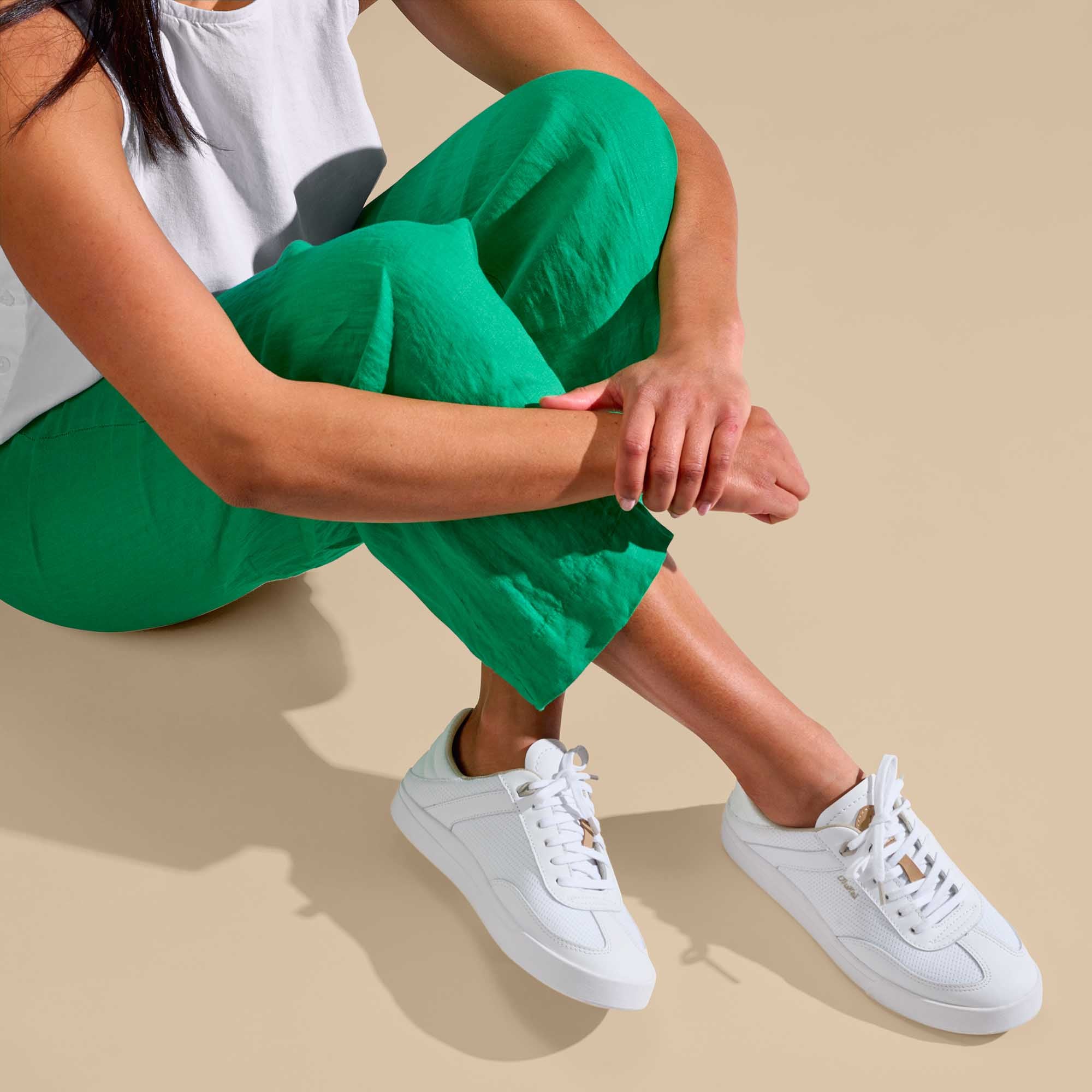 Kīlea - White - Image 5