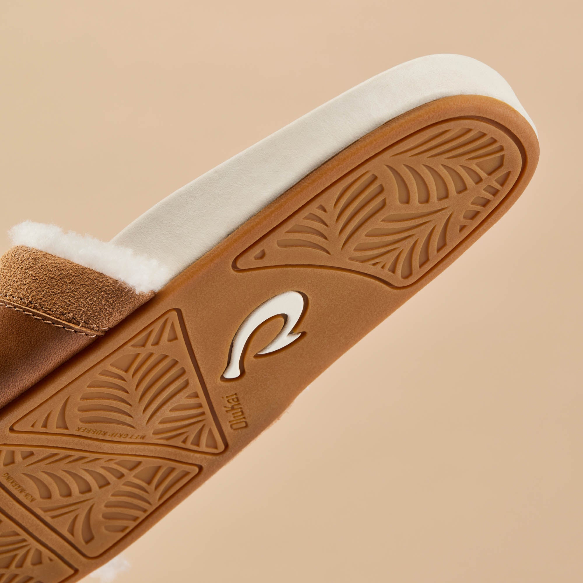 Hō‘ala Slide - Tan / Puka - Image 8