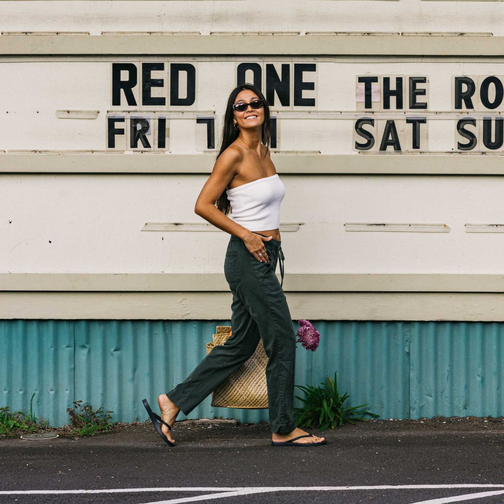 Lalahi - Lava Rock - Image 3