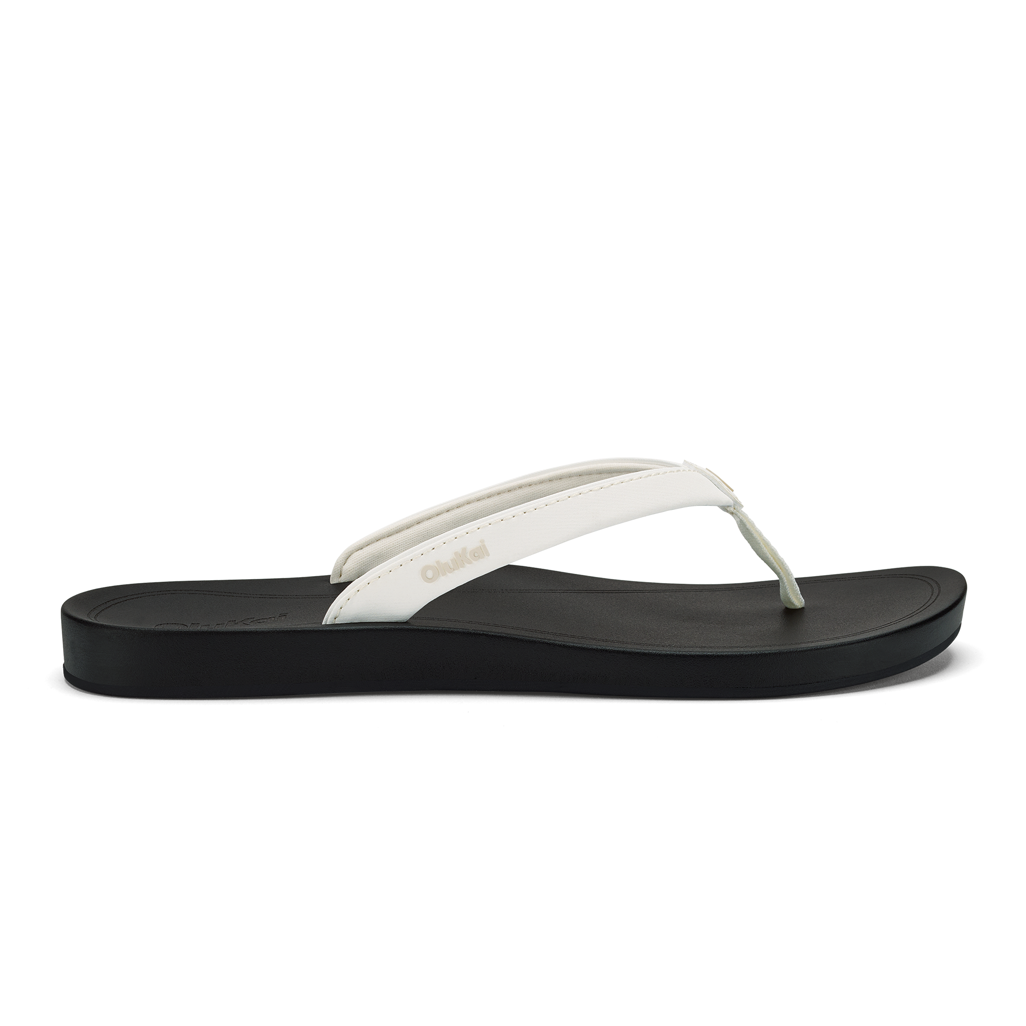 ‘Uiki - Bright White / Lava Rock