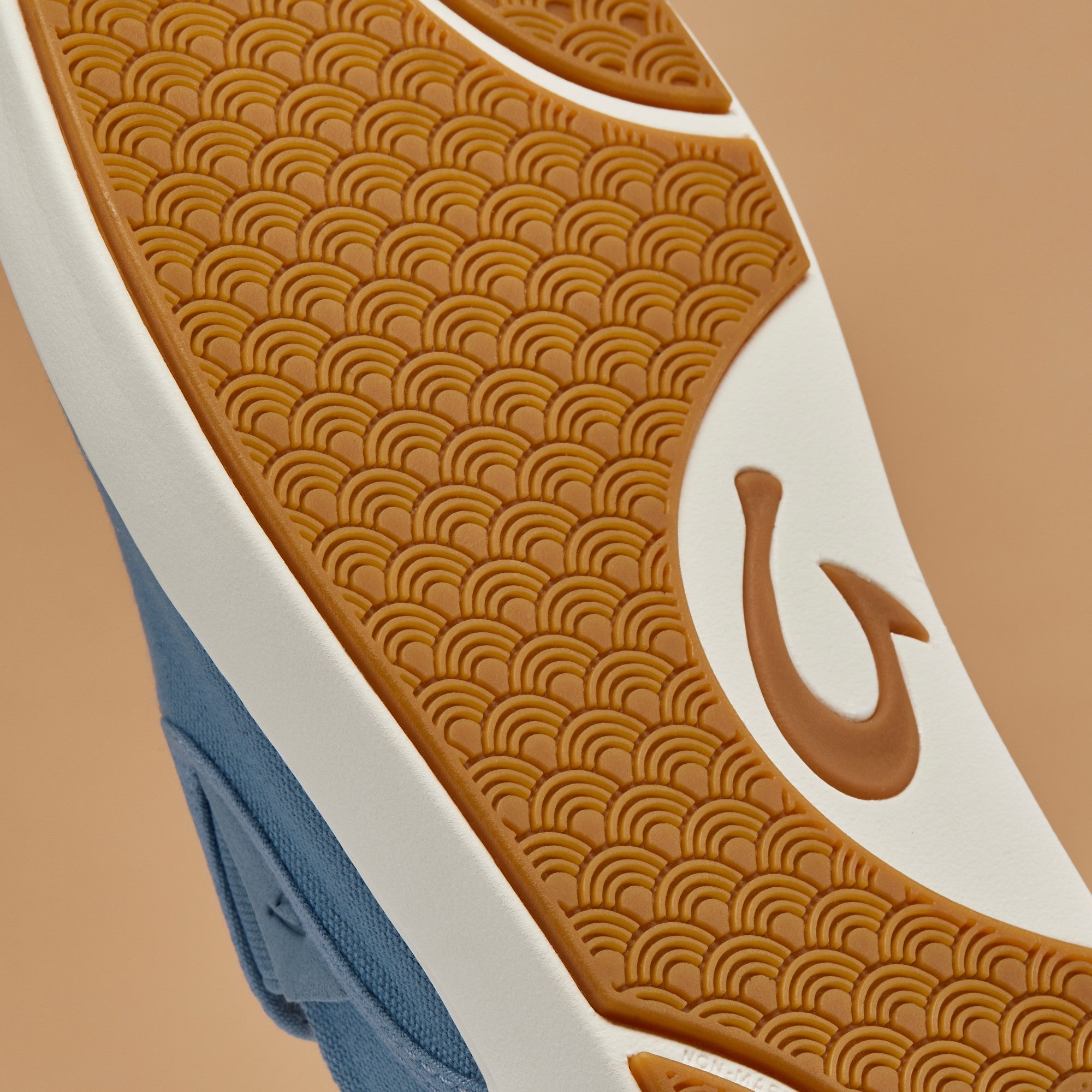 Lae‘ahi - Blissful Blue / Canvas - Image 7